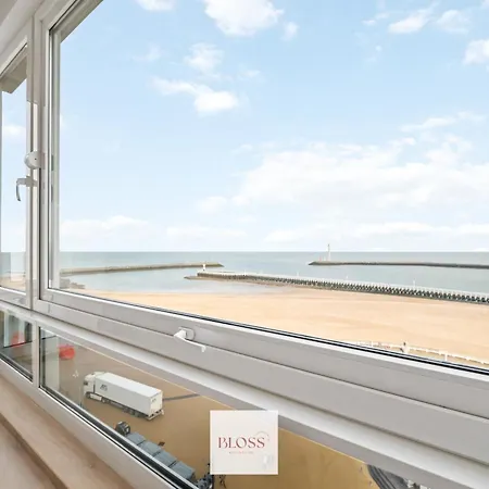 Nr 9 By The Sea By Bloss