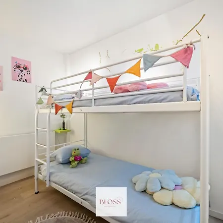 Nr 9 By The Sea By Bloss