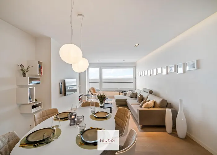 Nr 9 By The Sea By Bloss *