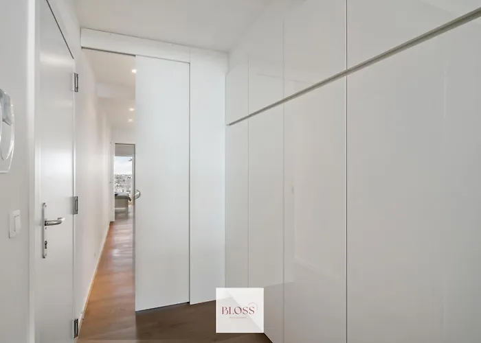 Nr 9 By The Sea By Bloss *