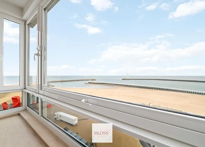 Nr 9 By The Sea By Bloss