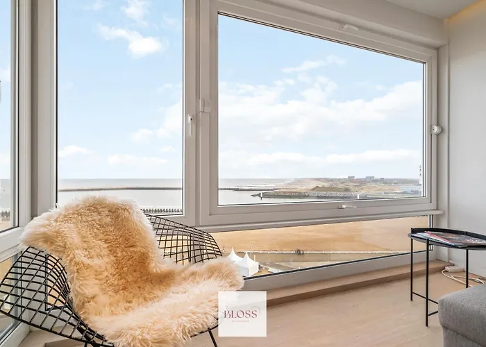 Nr 9 By The Sea By Bloss Ostend