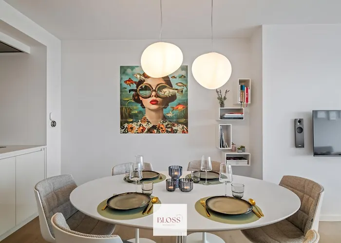 Nr 9 By The Sea By Bloss * Ostend