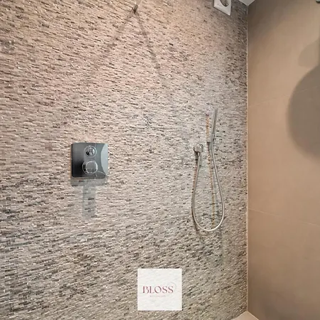 Nr 9 By The Sea By Bloss *