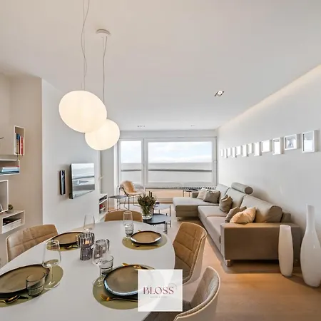 Nr 9 By The Sea By Bloss *